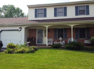 5 Bridle Path, Ephrata, PA 17522