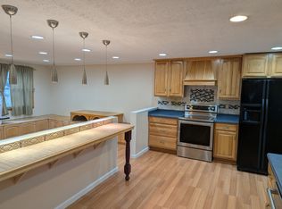 6693 Buttonhole Ct, Columbia, MD 21044