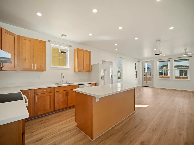 3073 Poipu Rd — Photo 10