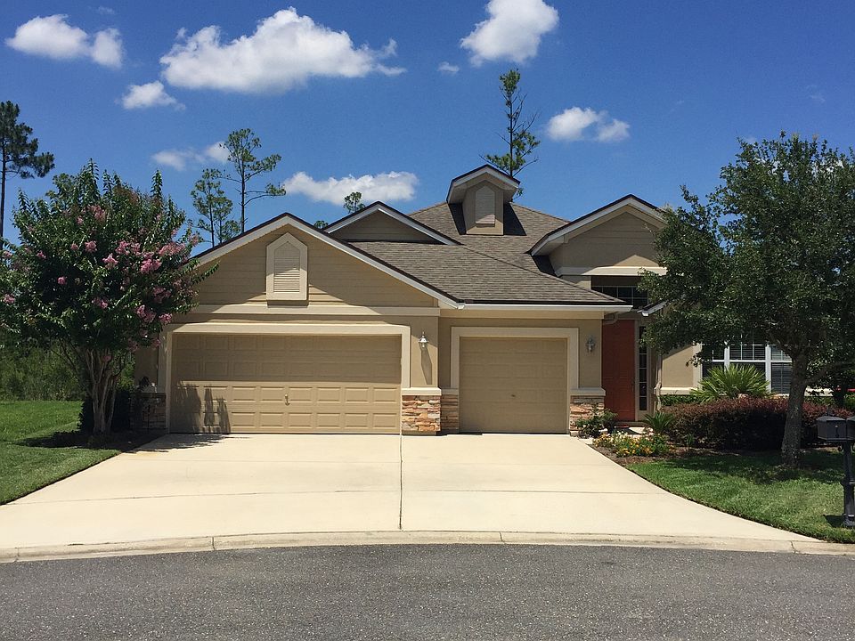 1st image of 75207 Fern Creek Dr