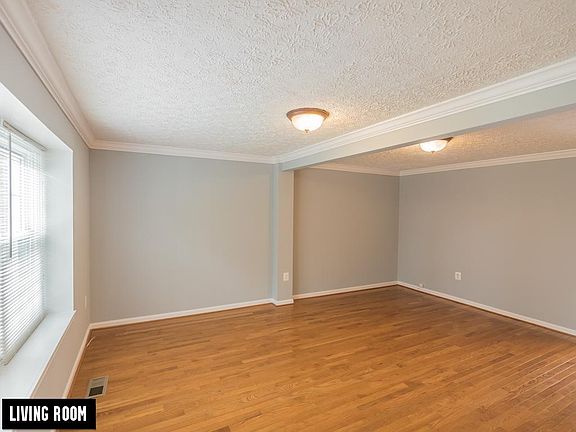 3rd image of 10699 Glen Hannah Dr