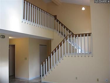 5th image of 170 Lake Terrace Dr