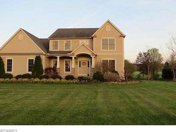 3rd image of 3756 Oak Point Cir