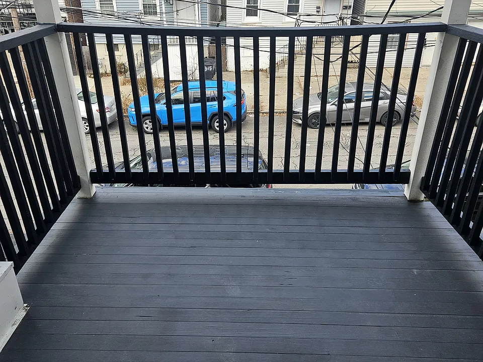 314 Ontario St #2