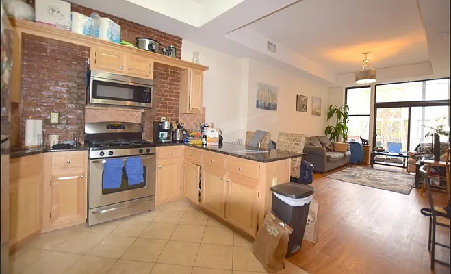 Rented by Oxford Property Group | media 1