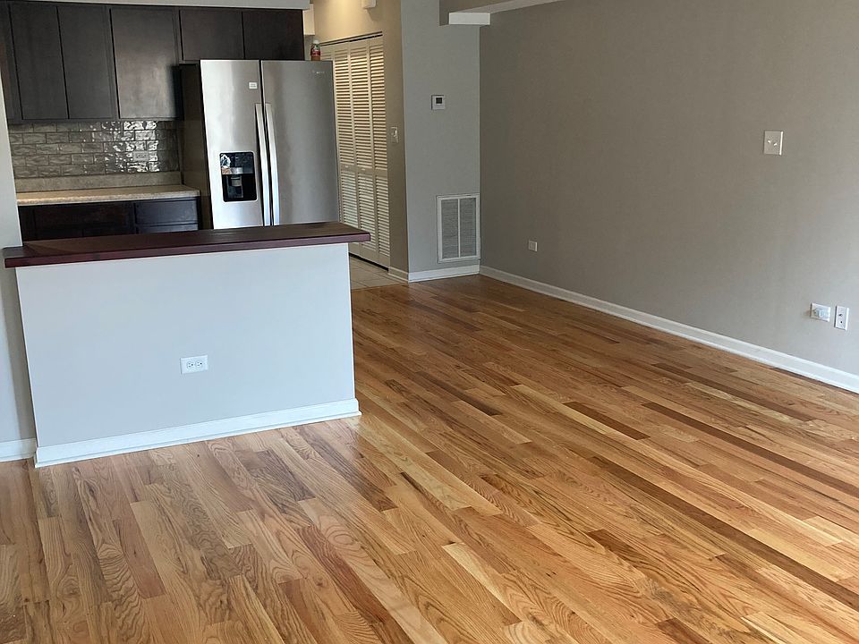 1st image of 7050 W Belmont Ave #202