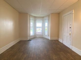 118 S 6th St #120, Goshen, IN 46528