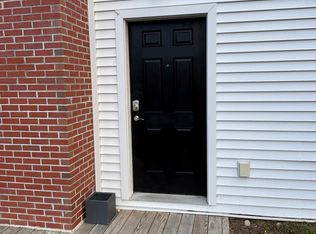 2 Grey Barn Way, Freeport, ME 04032