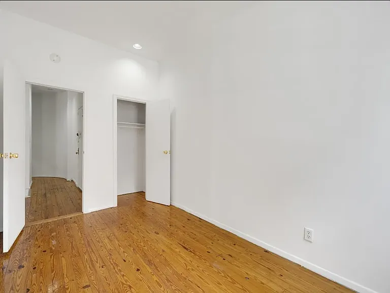 207 Columbus Ave #B — Photo 5