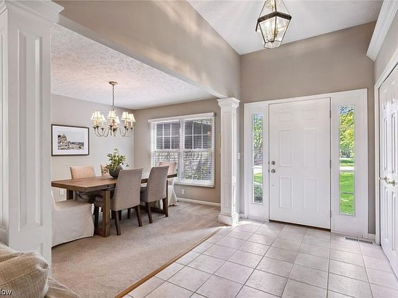 4th image of 31718 Leeward Ct