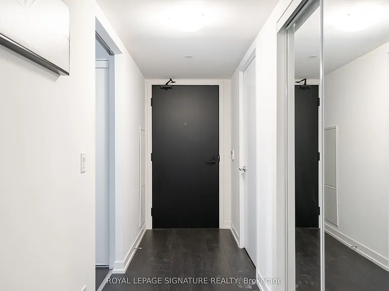 60 Shuter St #203 — Photo 10