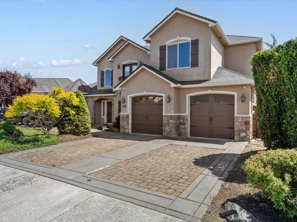 888 Arrowhead Trl, Eagle Pt, OR 97524