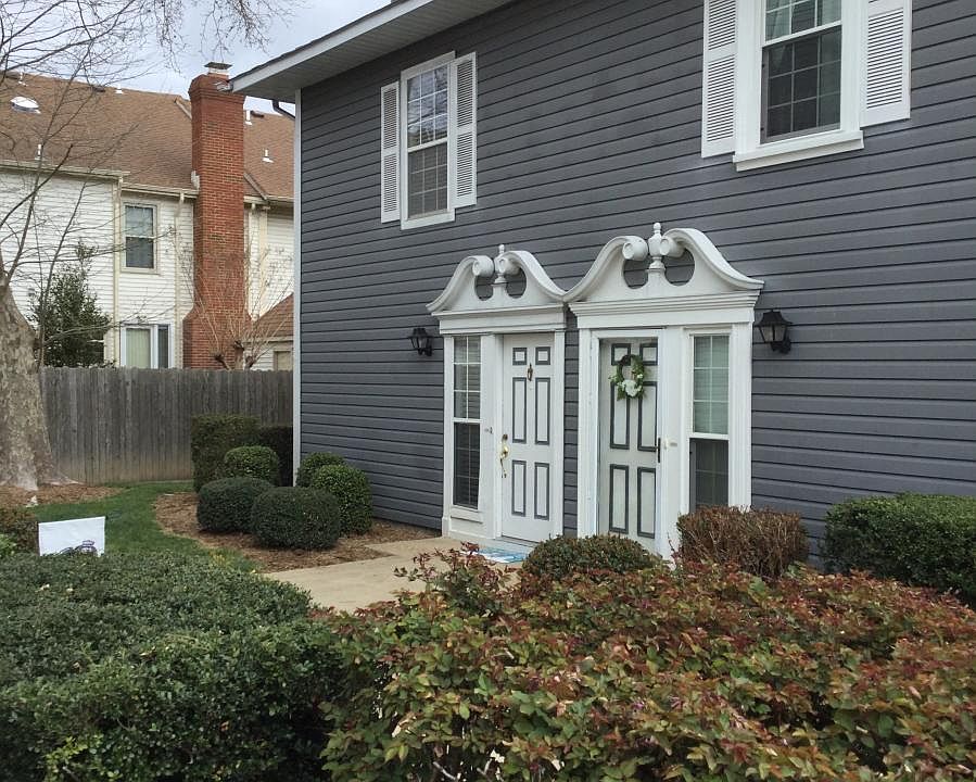 1st image of 648 Oleander Cir