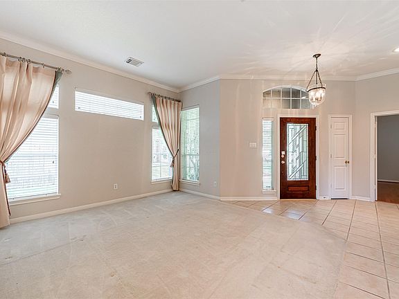 5th image of 16111 Diamond Rock Dr