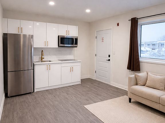 4th image of 7800 Lundys Ln #1520596