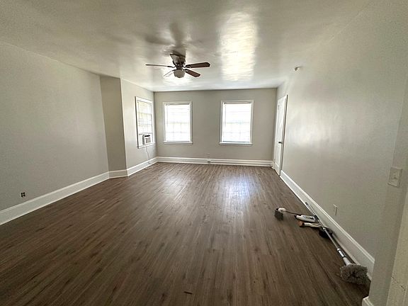 5th image of 2416 Vineville Ave #3