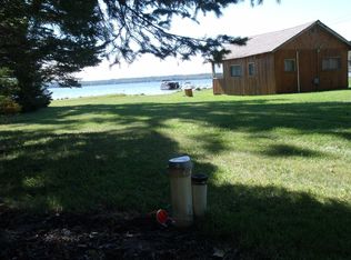 10665 Reinhardt Shrs, Levering, MI 49755
