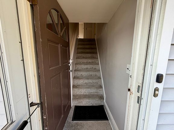 3rd image of 30 Crater Ave Floor 2
