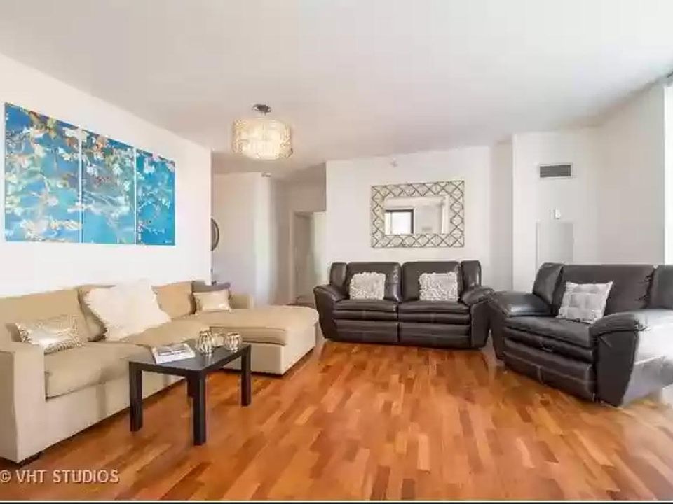 1st image of 635 N Dearborn St APT 1405