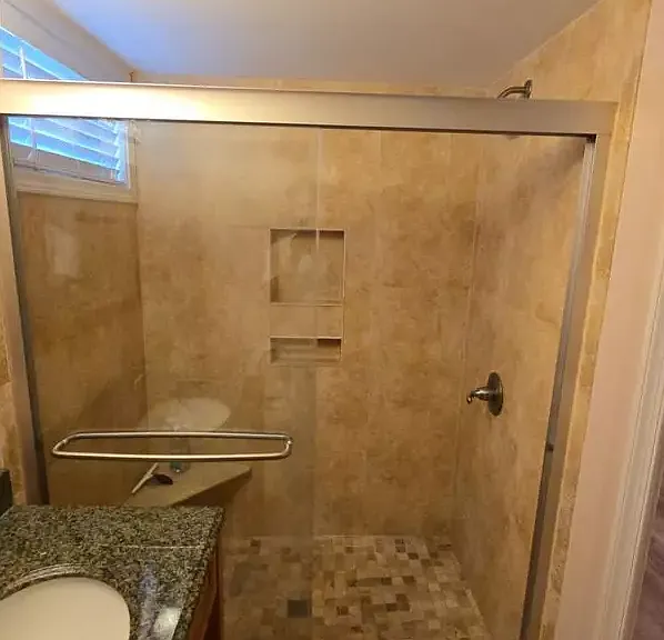 1113 Grandin Ave — Photo 6