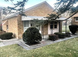 205 Roosevelt Rd, La Salle, IL 61301