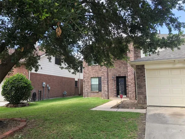 9515 Eaglewood Spring Dr, Houston, TX 77083