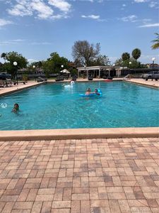601 Three Islands Blvd APT 501, Hallandale Beach, FL, 33009