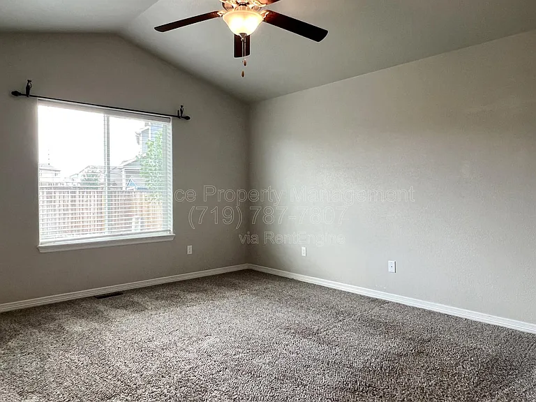 10020 Seawolf Dr — Photo 13