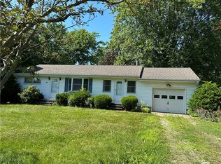 5655 Middle Ridge Rd, Madison, OH 44057