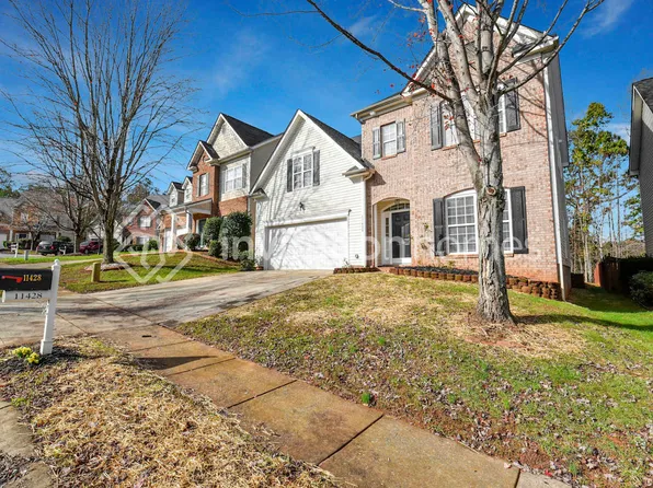 11428 Callahan Mill Dr, Charlotte, NC 28213