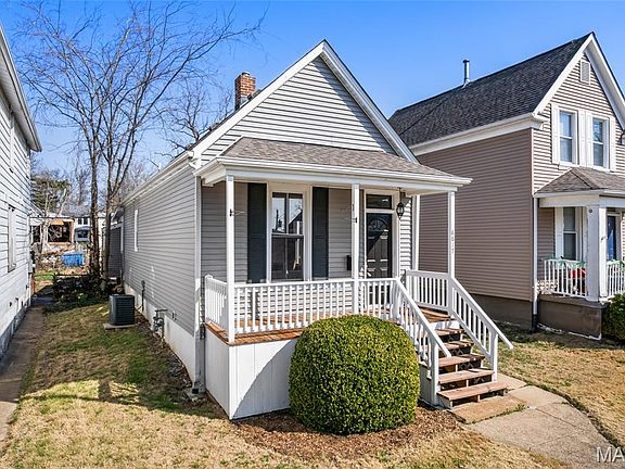 2nd image of 6817 W Park Ave
