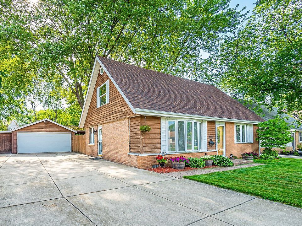 1st image of 13208 Village Ln