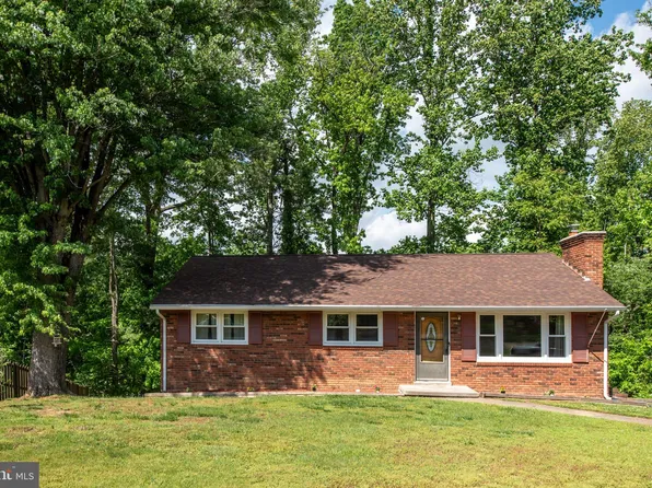 13 Sylvan Ct, Fredericksburg, VA 22405