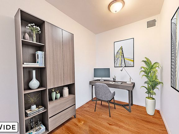 3rd image of 107 Saint Marks Pl APT 6H