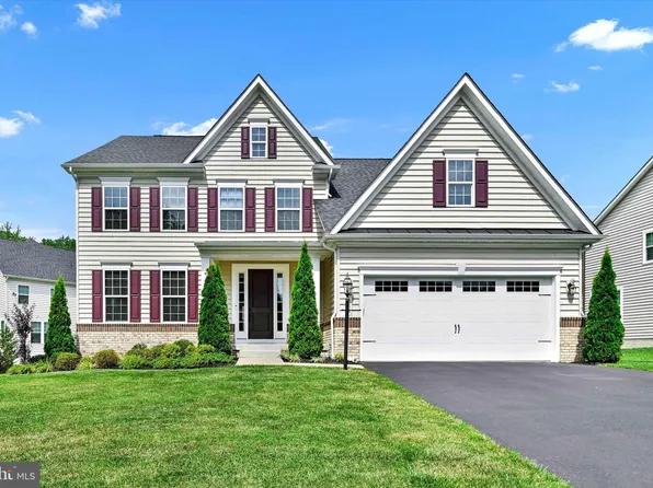 618 Maccubbin Ln, Gambrills, MD 21054