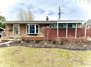 19325 Herrick St, Allen Park, MI 48101
