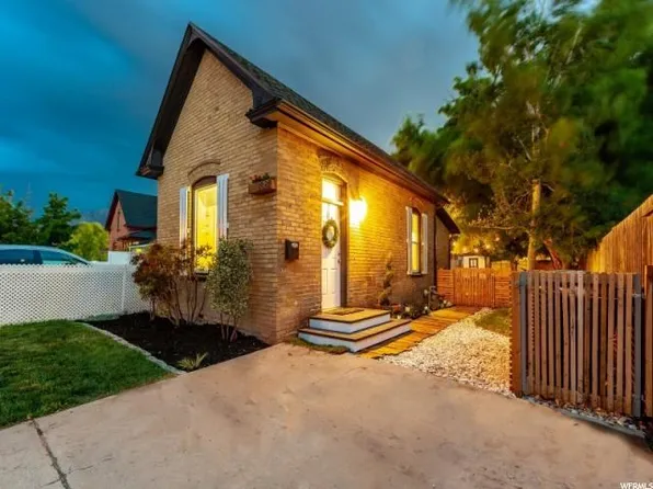 208 E Vine St, Murray, UT 84107