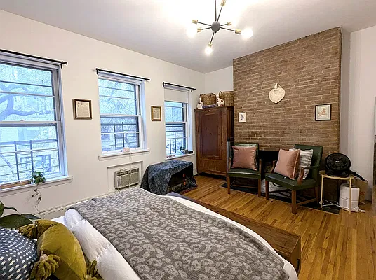 Bedroom, photo 2