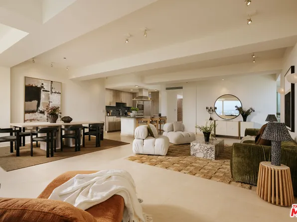 2222 Avenue Of The Stars Unit 1404, Los Angeles, CA 90067