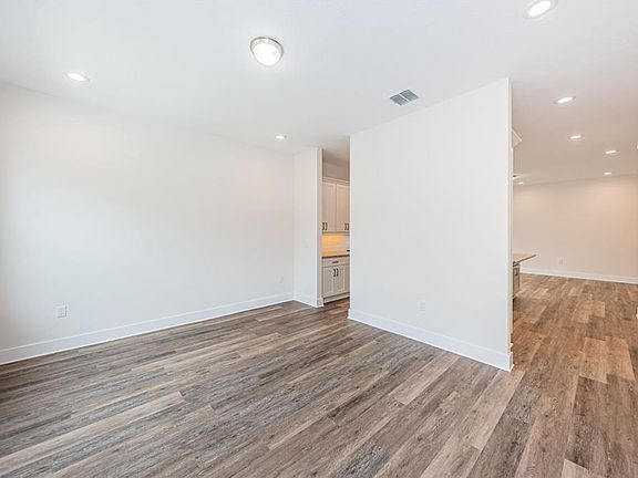 4th image of 5972 CENTRAL AVENUE