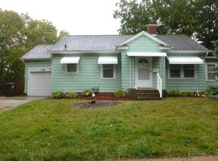 805 Hudson Ave, Iowa City, IA 52246