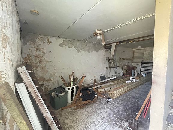 2nd image of I-8 Good Hope