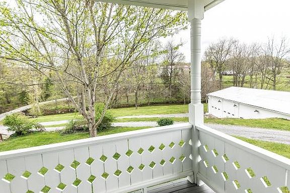 4th image of 18111 Wes Gentry Dr