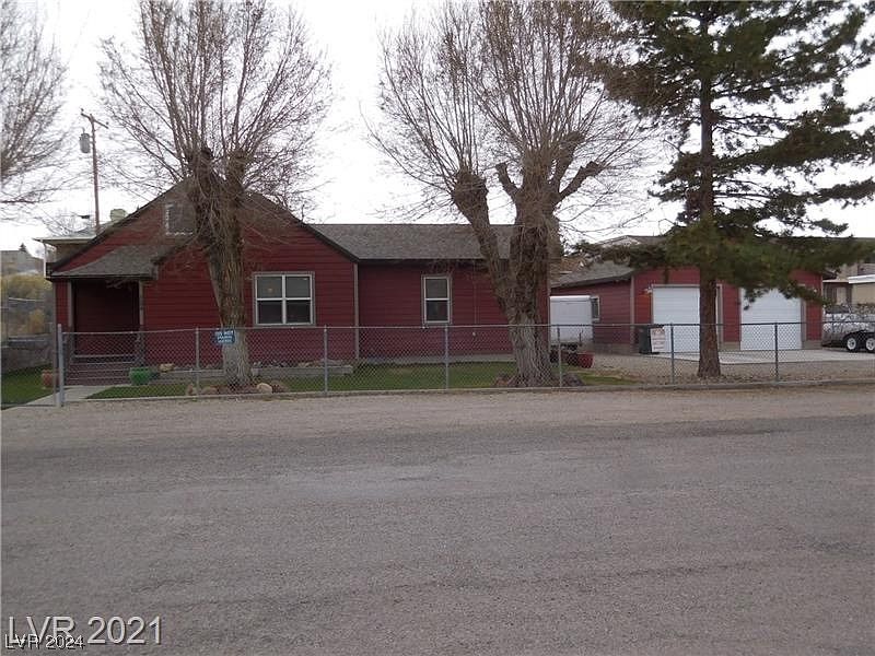 1st image of 724 Avenue H