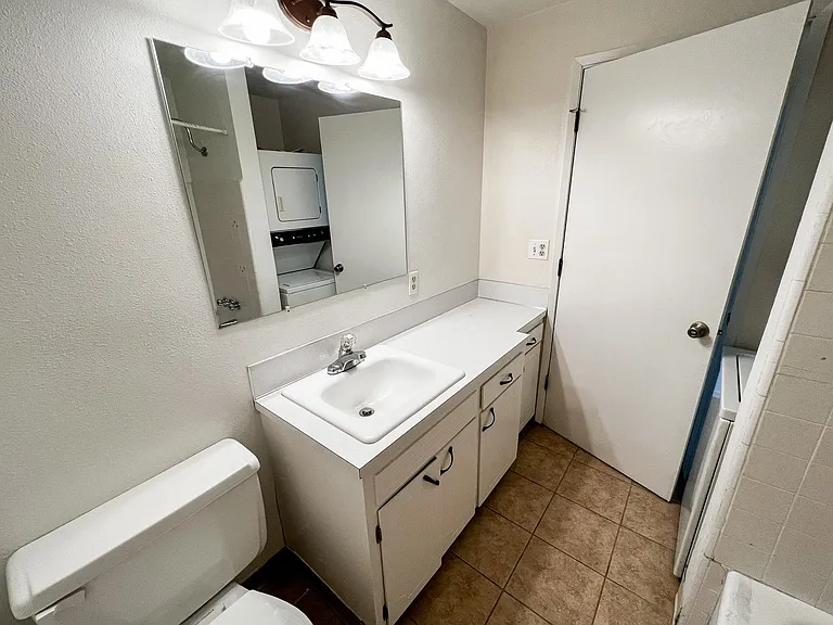 2514 Honeysuckle Way NE — Photo 21