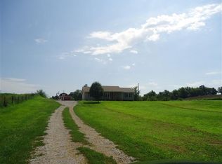 878 State Route 1598, Morganfield, KY 42437