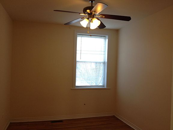 5th image of 2105 N Kimball Ave #1