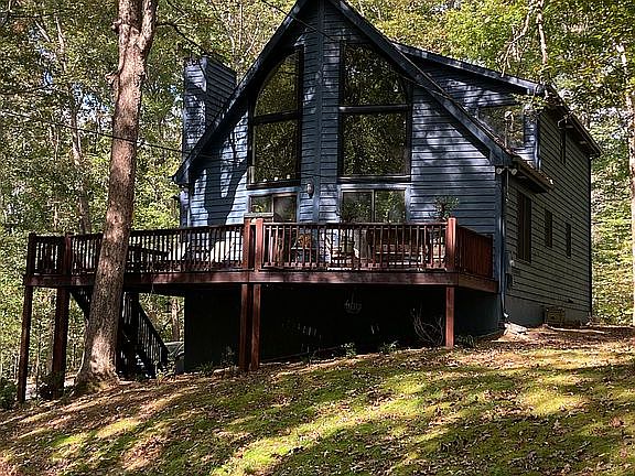 2nd image of 1010 Whippoorwill Dr