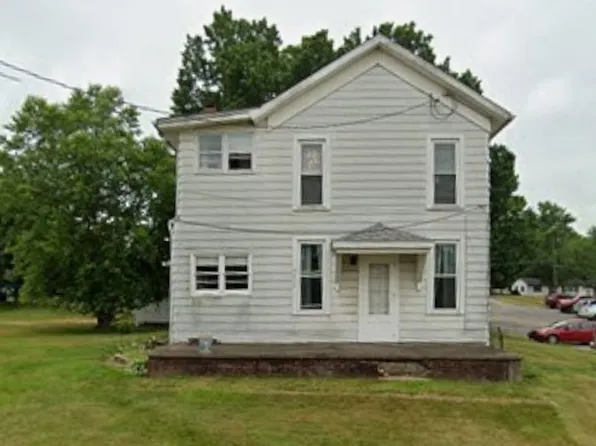 9478 Edison St NE, Alliance, OH 44601