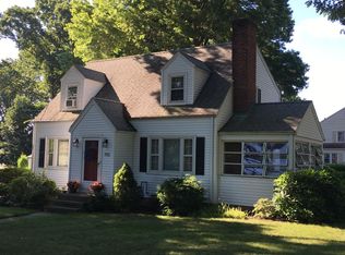 785 Whippoorwill Ln, Stratford, CT 06614